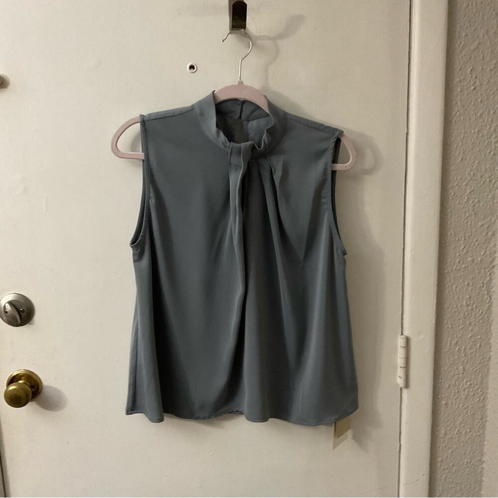 SHEIN MOTF Gray Sleeveless Blouse M NEW Corporate Siren Business Casual Classic